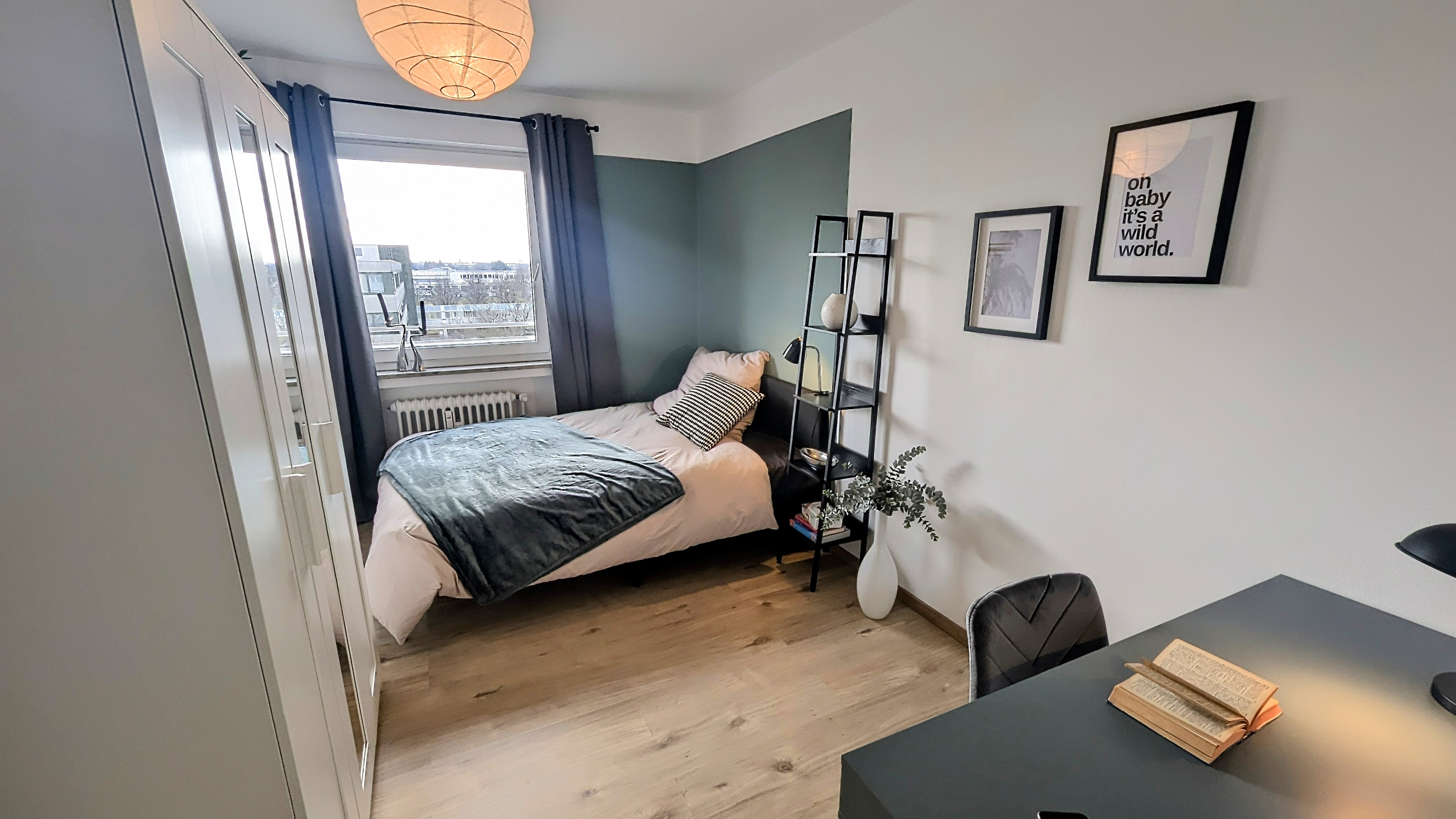 WG Stein Freimann - MODERN & VIBRANT! Nähe BMW CAMPUS, U6 Kieferngarten 6 min, HBF 20 min! Englischer Garten & Olympiapark vor der Tür! FULLY FURNISHED & STYLISH! · image 1