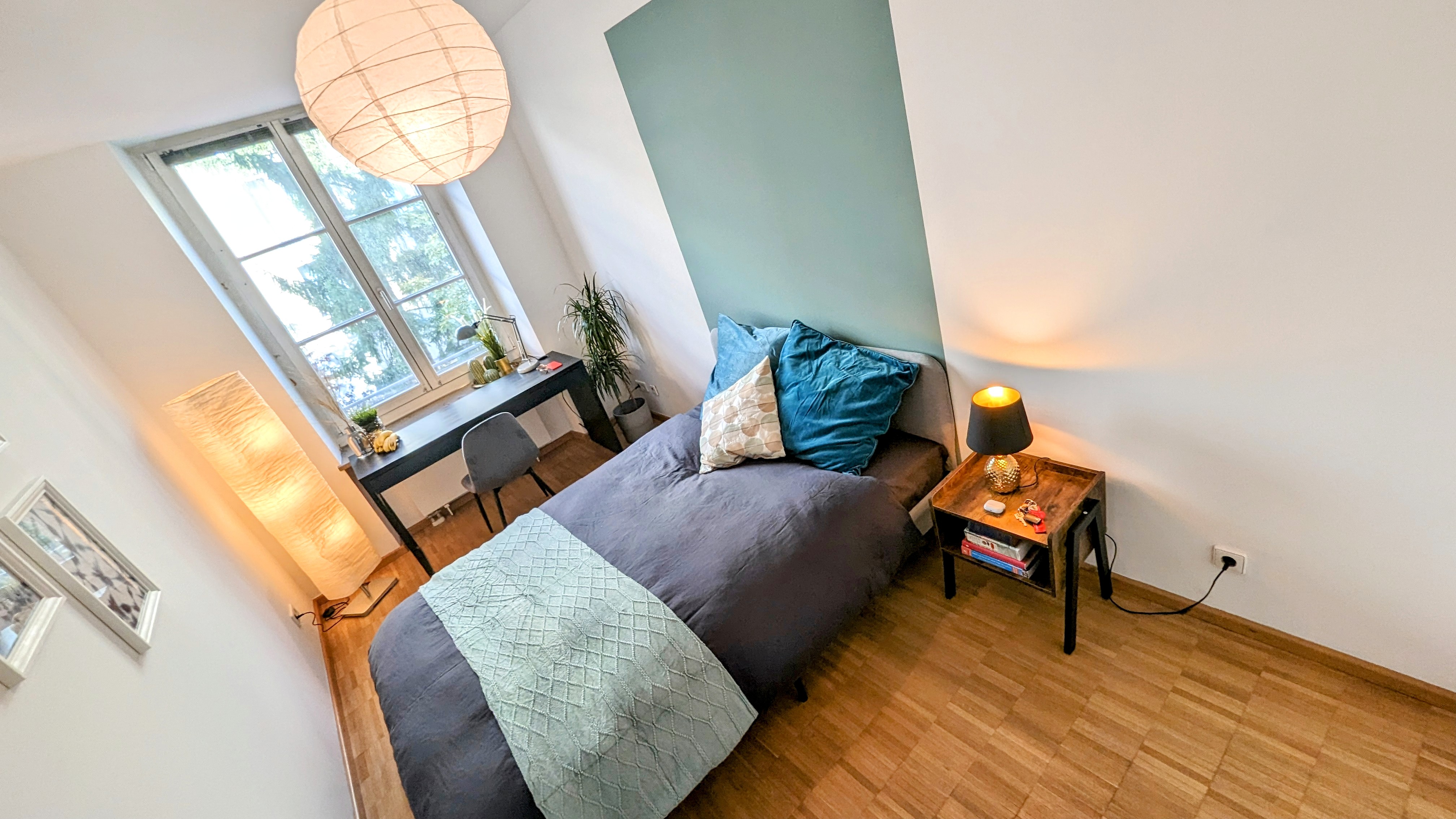 König 2 - PRIME LOCATION am Königsplatz! KUNSTMUSEEN, Englischer Garten & TOP Infrastruktur! U-Bahn 2 Min, HBF 7 Min! Modern & stylish furnished room in Maxvorstadt! · image 1