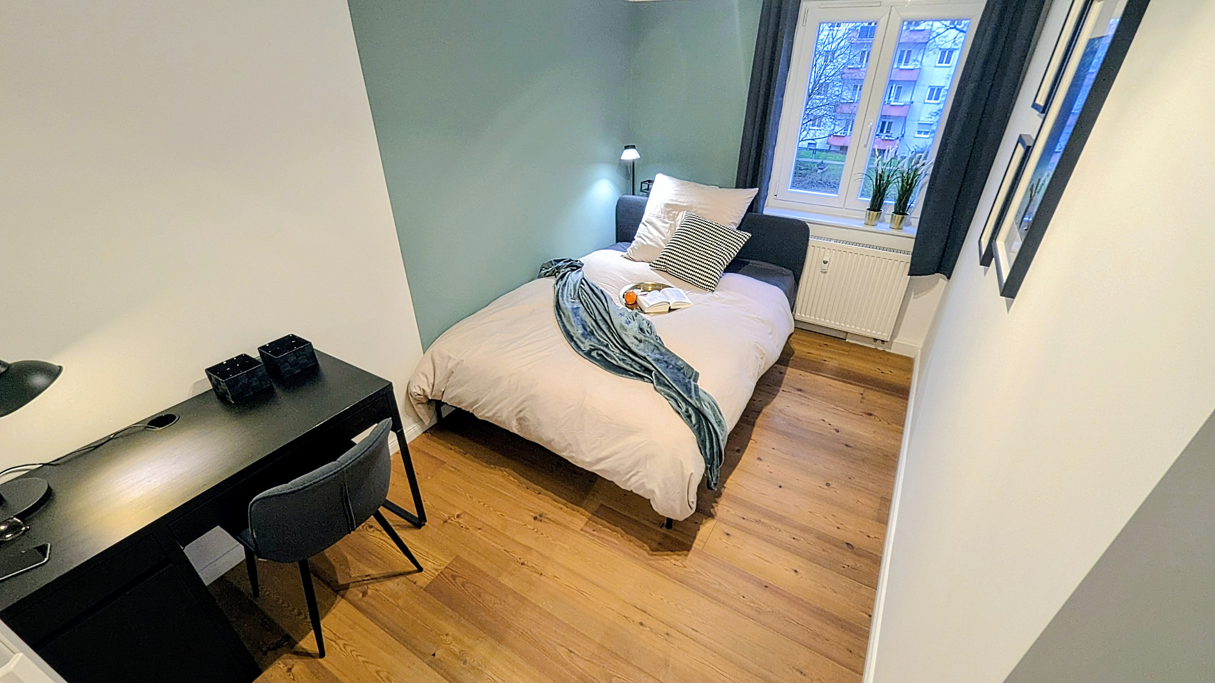 WG Schaf: Obergiesing CHARM mit GRÜNFLÄCHEN! Weißenseepark & Tierpark HELLABRUNN direkt nebenan! U-Bahn 10 Min, HBF 15 Min! Modern, stylish & fully furnished! · image 1
