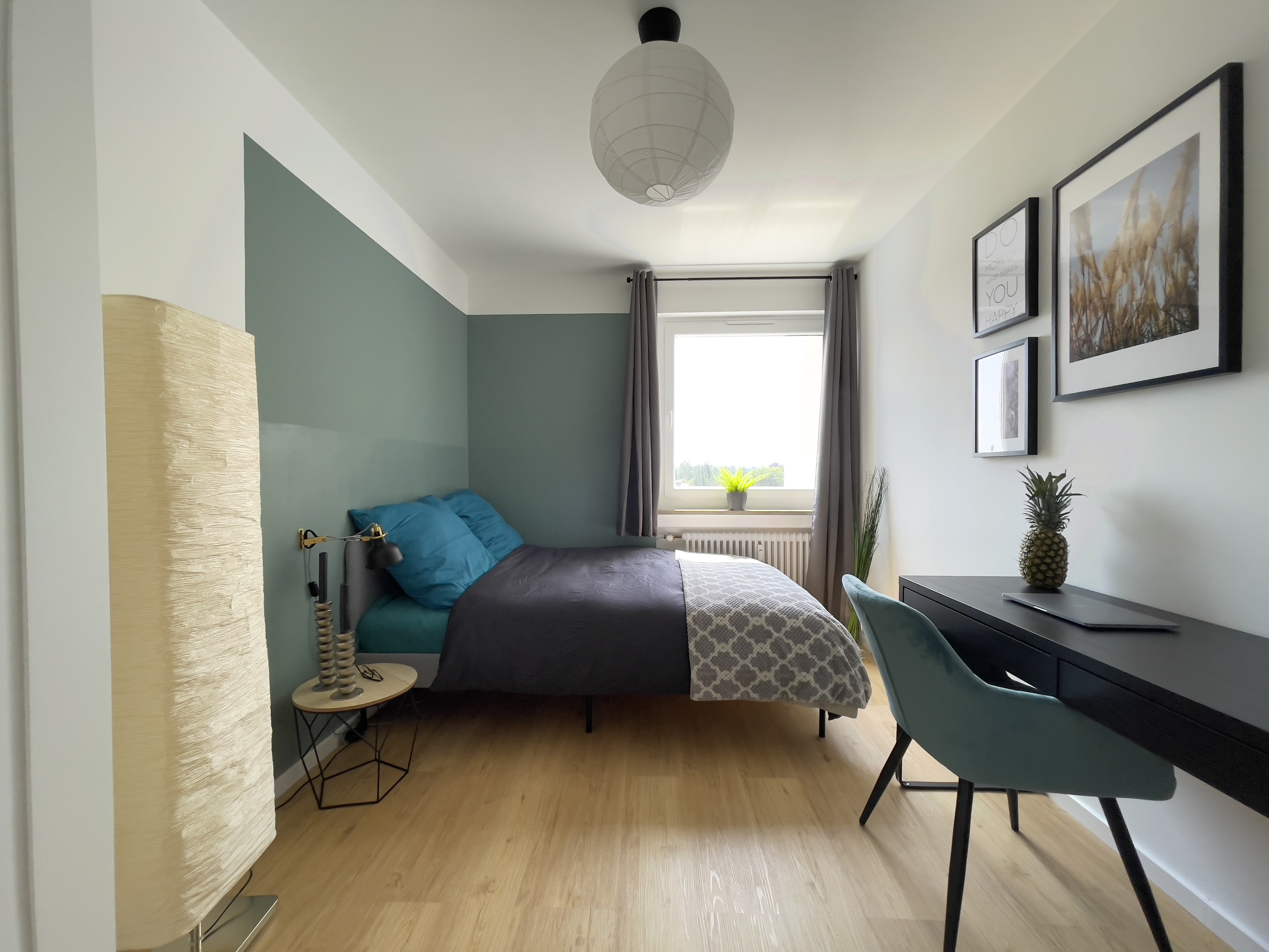 WG Gudi2*  - freies Zimmer in 4er WG, voll möbliert!! best location in Berg am Laim, all furnished!!! Modern, stylish!! ! IDEAL FÜR PENDLER! Nähe Klinikum Großhadern, Parks & Seen! · image 1