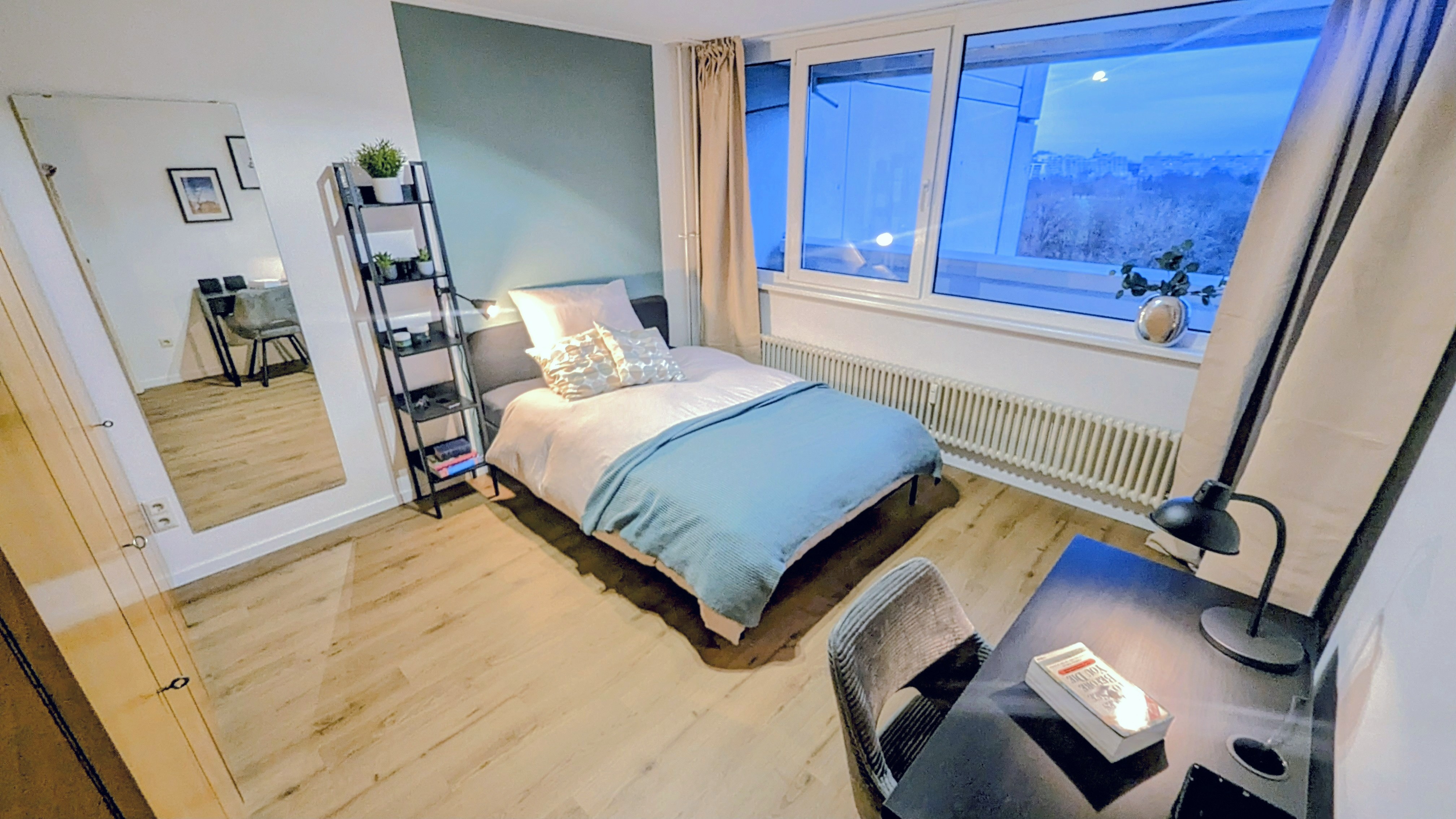 WG Frieda Alt-Moosach - OLYMPIAPARK Nähe! GRÜNER Stadtteil, ruhige Wohnstraßen & TOP Infrastruktur! U3/S1 8 Min, HBF 20 Min! SPORTLICH & KULTURELL! Traditionelle Gasthäuser, Botanischer Garten nearby! Modern living meets nature! · image 1